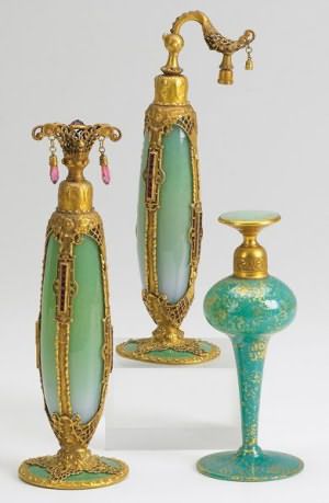 * ~ VINTAGE коллекция искусства форсунок стекло духи, стекла Stueben для De Vilbess Perfumizers компании, около 1920 года.
