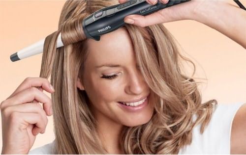 Плойка – наиболее популярный метод завивки, так как сделать кудри плойкой на длинные волосы сможет каждый
