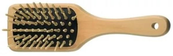 Расческа с деревянными зубьями 
