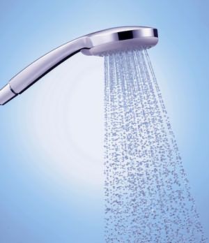 Жесткую или содержащую много примесей воду нужно очищать