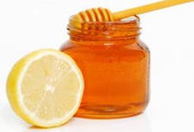 Мед и лимон помогут достичь гладкости