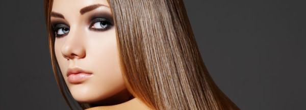 Качественное мелирование создает красивый эффект переливающихся волос
